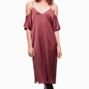 Aritzia Wilfred Harrietta Cold Shoulder dress
